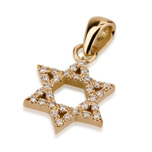 Pingente de Estrela de David de Ouro Amarelo 18k com  Diamantes Incrustrados e Superfície Macia Bijoux Juifs