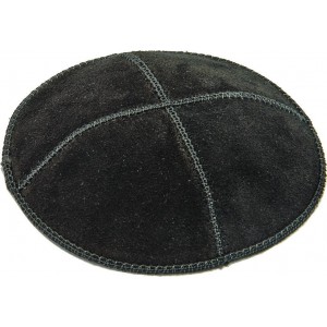 Suede Black Kippah with Four Sections in 17 cm Judaïque
